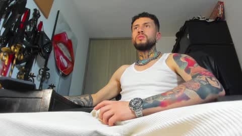 steven  online show from January 25, 11:11 pm