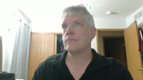 Snapshot of master_thorn chatting on March 26, 2:50 am Master Thorn online show from March 26, 2:50 am