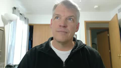 Snapshot of master_thorn chatting on April 7, 5:24 pm Master Thorn online show from April 7, 5:24 pm