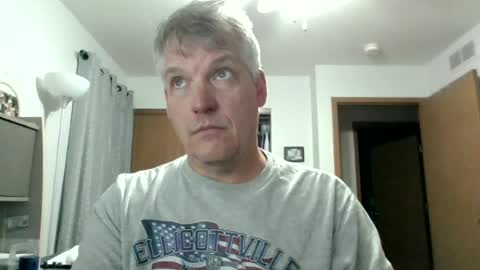 Snapshot of master_thorn chatting on June 29, 2:18 am Master Thorn online show from June 29, 2:18 am