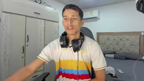 Snapshot of masteralda09 chatting on July 24, 2:26 pm Alpha junior online show from July 24, 2:26 pm