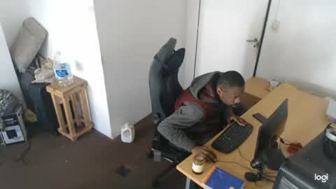Masterdomfuck online show from June 25, 4:11 pm