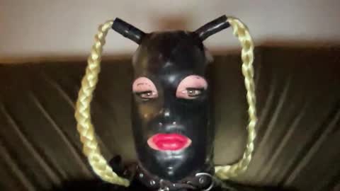 mastergolem online show from March 6, 7:54 pm