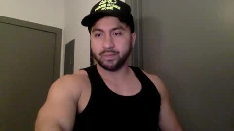 masterjames01 online show from November 5, 7:36 pm