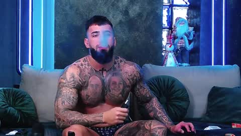 masterkingofmuscle online show from December 11, 12:44 pm