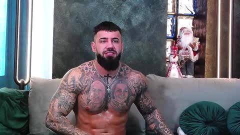 masterkingofmuscle online show from December 19, 8:02 am