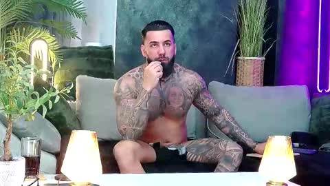 masterkingofmuscle online show from March 19, 9:41 pm