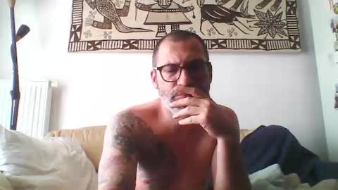 Snapshot of masterp17 chatting on August 2, 3:32 pm Master P online show from August 2, 3:32 pm