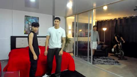 Team Cris Darwin- Fernando- Stiven- David online show from February 24, 11:41 am