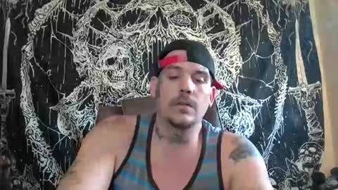 Snapshot of mastersmiley69 chatting on April 21, 2:34 pm mastersmiley69 online show from April 21, 2:34 pm