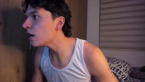 mastrangelo_x online show from September 16, 4:35 am