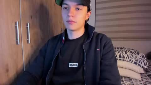 mastrangelo_x online show from September 23, 2:47 am