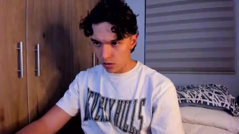 mastrangelo_x online show from November 6, 4:35 am