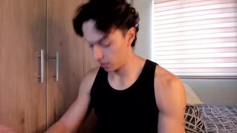 mastrangelo_x online show from November 23, 8:41 pm