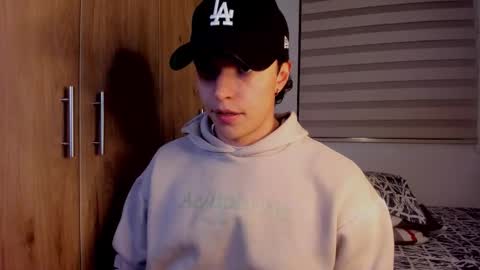 mastrangelo_x online show from January 18, 3:54 am