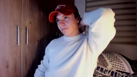 Snapshot of mastrangelo_x chatting on June 5, 3:02 am mastrangelo_x online show from June 5, 3:02 am