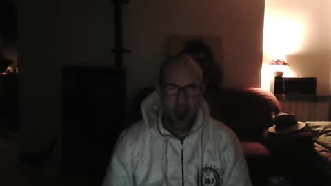 mat11efou online show from February 19, 11:49 am