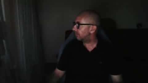 mat11efou online show from October 1, 5:41 pm