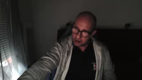 mat11efou online show from October 7, 6:21 am