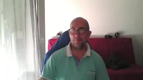 mat11efou online show from October 9, 10:24 am