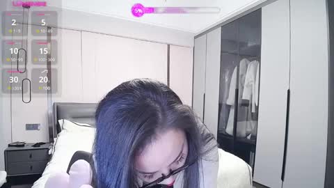 Snapshot of matchacoffee chatting on December 29, 10:12 am NIKITA online show from December 29, 10:12 am