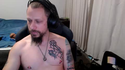 Snapshot of matchy666 chatting on October 7, 8:11 am Matchy online show from October 7, 8:11 am