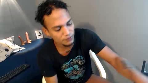 Mateo and Noah online show from April 14, 5:41 pm