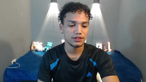 Snapshot of mateo_nick chatting on June 13, 11:19 am Mateo and Noah online show from June 13, 11:19 am