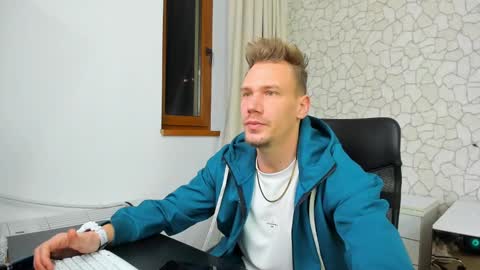 MateoBenjamin online show from January 5, 8:21 pm