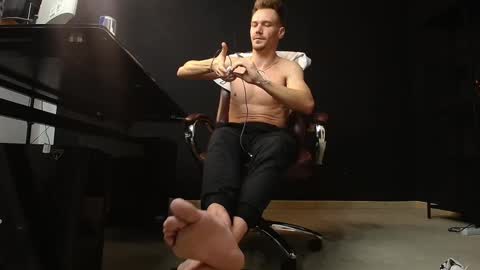 MateoBenjamin online show from January 14, 4:08 pm