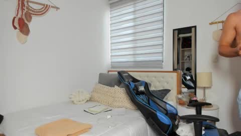 Matt online show from March 4, 7:53 pm