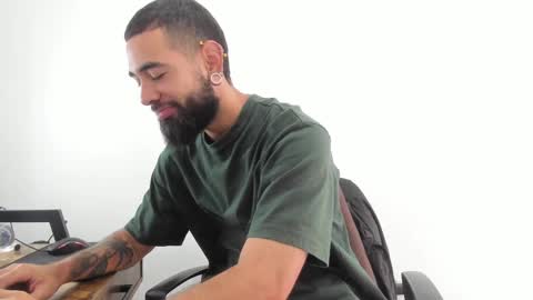 Matheus     online show from February 19, 4:33 pm