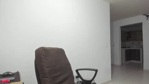 Matheus     online show from February 26, 11:15 pm