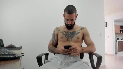 Matheus     online show from September 17, 4:19 pm