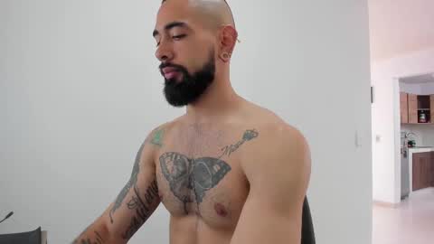 Matheus     online show from September 18, 2:52 pm