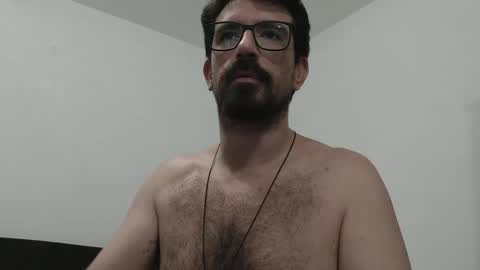 Matheus Mogi online show from November 17, 5:08 pm