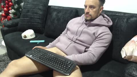 Snapshot of mathew_tatu chatting on December 25, 1:10 am ..................................................................................................onlyfans i am mathew online show from December 25, 1:10 am