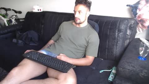 Snapshot of mathew_tatu chatting on January 10, 2:45 pm ..................................................................................................onlyfans i am mathew online show from January 10, 2:45 pm