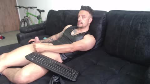 Snapshot of mathew_tatu chatting on January 17, 6:23 pm ..................................................................................................onlyfans i am mathew online show from January 17, 6:23 pm
