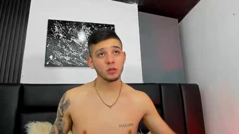 mathewboy2 online show from March 14, 11:37 am