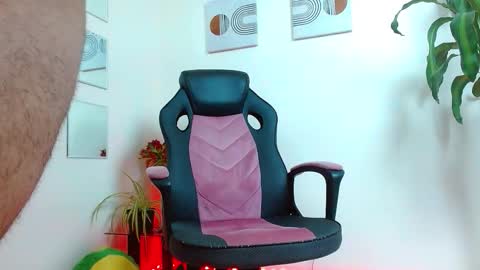 Snapshot of mathewhot3 chatting on November 9, 12:53 am mathewhot3 online show from November 9, 12:53 am