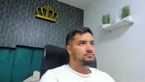 Snapshot of mathews_colton1 chatting on September 13, 11:43 am Mathews online show from September 13, 11:43 am