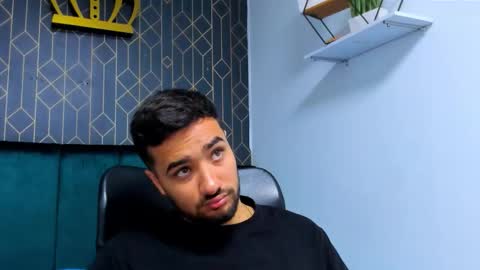 Snapshot of mathews_colton1 chatting on March 19, 12:09 pm Mathews online show from March 19, 12:09 pm