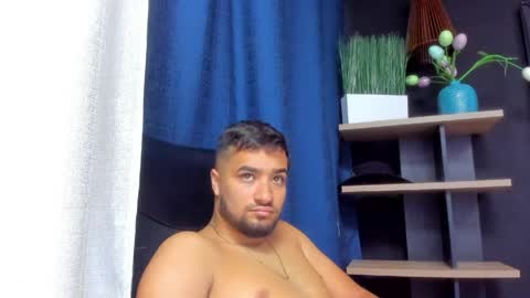 Snapshot of mathews_colton1 chatting on April 1, 1:52 pm Mathews online show from April 1, 1:52 pm