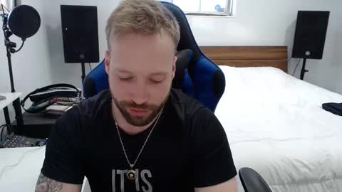 Snapshot of mathieu6606 chatting on February 13, 9:11 pm Math online show from February 13, 9:11 pm