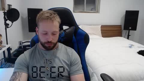 Snapshot of mathieu6606 chatting on March 7, 5:59 am Math online show from March 7, 5:59 am