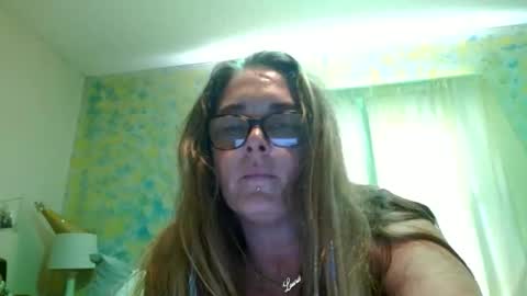 Snapshot of mathislauraashley2023 chatting on May 27, 1:41 pm mathislauraashley2023 online show from May 27, 1:41 pm