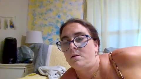 Snapshot of mathislauraashley2023 chatting on June 23, 9:57 pm mathislauraashley2023 online show from June 23, 9:57 pm