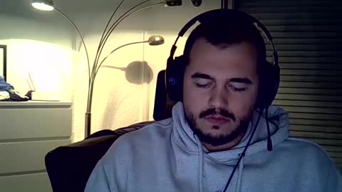 Mathou online show from December 5, 6:33 pm