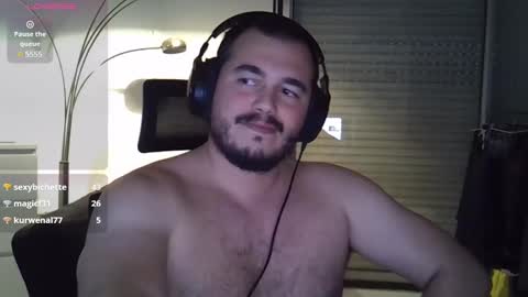 Mathou online show from December 11, 4:31 pm